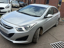 Sep 2011 to May 2015 - Hyundai i40 VF - Right Headlight - Halogen