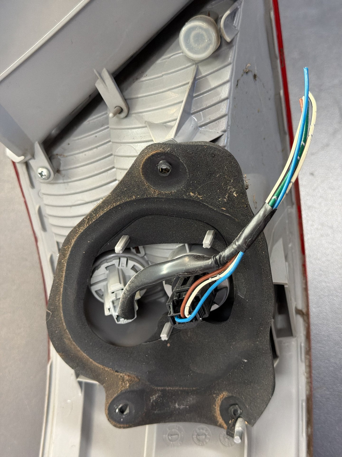 Jun 2006 to May 2009 - Toyota Camry ACV40 - Right Taillight
