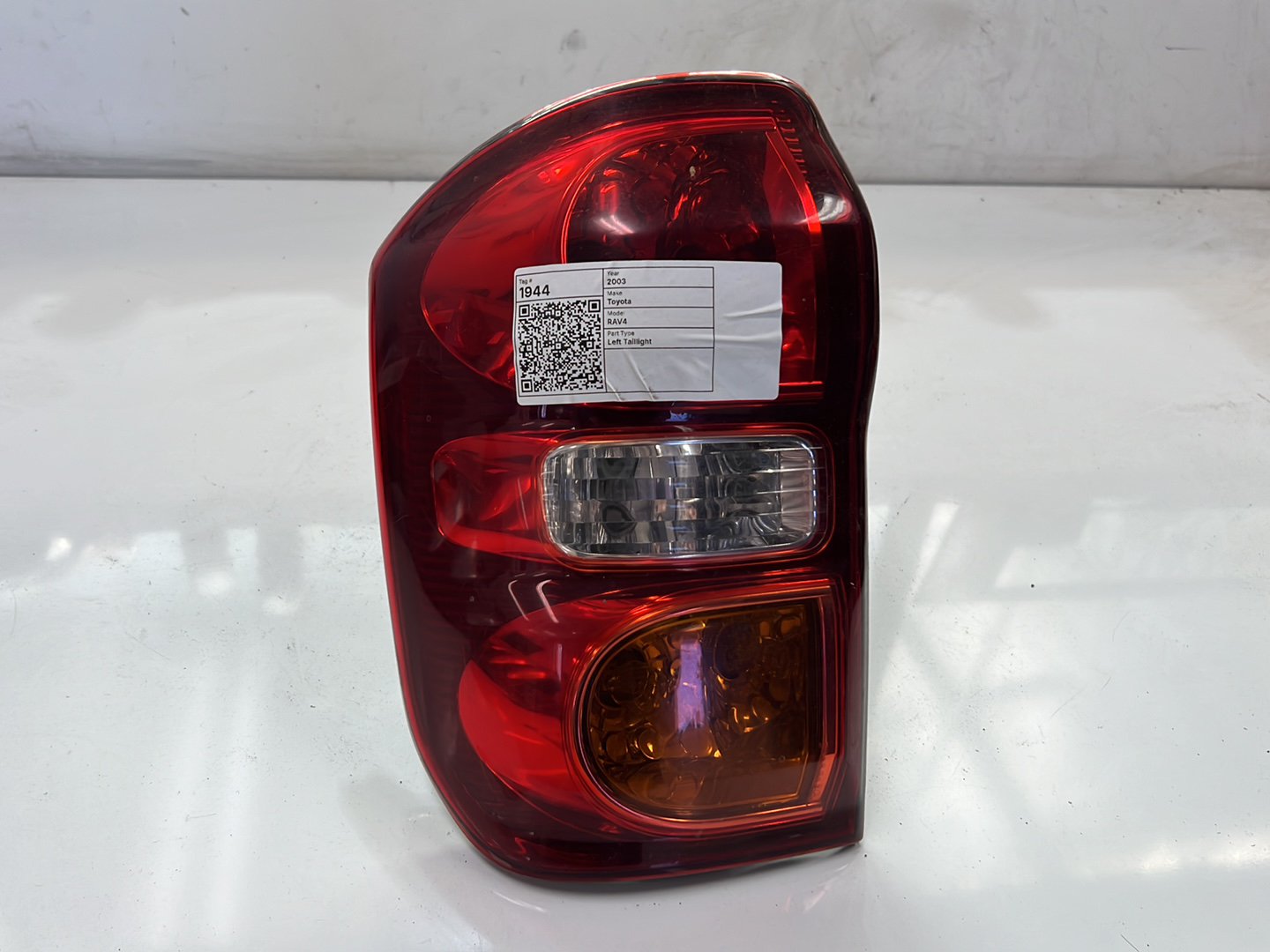 2003 Toyota RAV4 - Left Taillight