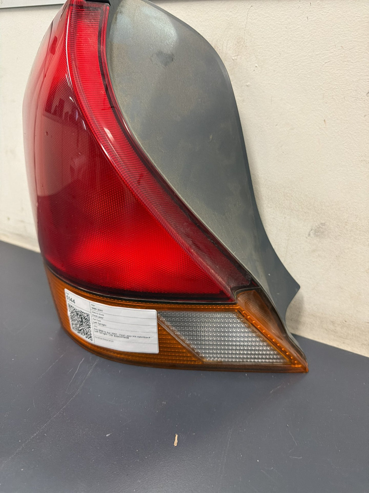 Feb 1999 to Apr 2001 - Ford Laser KN Hatchback - Left Taillight - PN: B28C51160B