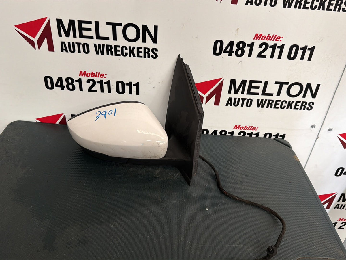 2014 Volkswagen Polo MK5 - 6C 6R - Right Door Mirror