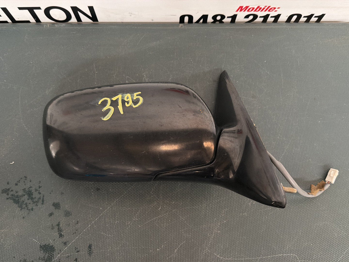 2001 Toyota Camry V20 - Right Door Mirror