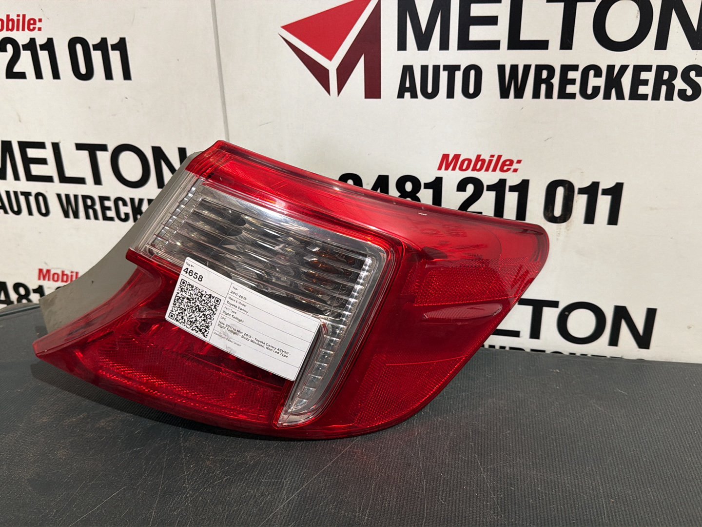 Nov 2011 to Mar 2015 - Toyota Camry ASV50 - Right Taillight Non Led Type