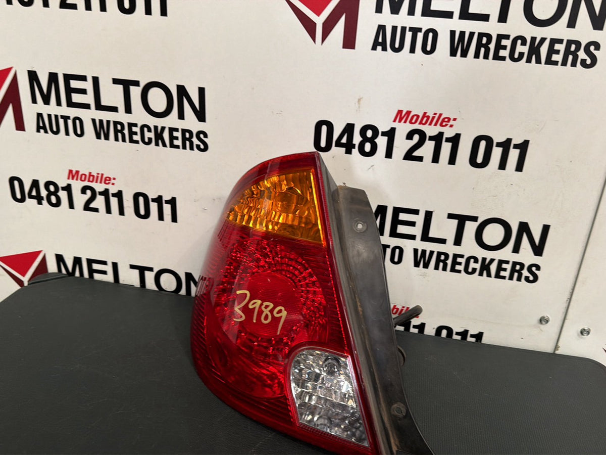 Mar 2003 to Apr 2006- Hyundai Accent LC- Left Taillight
