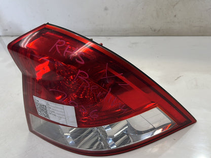 2004 Holden Commodore VZ - Right Taillight