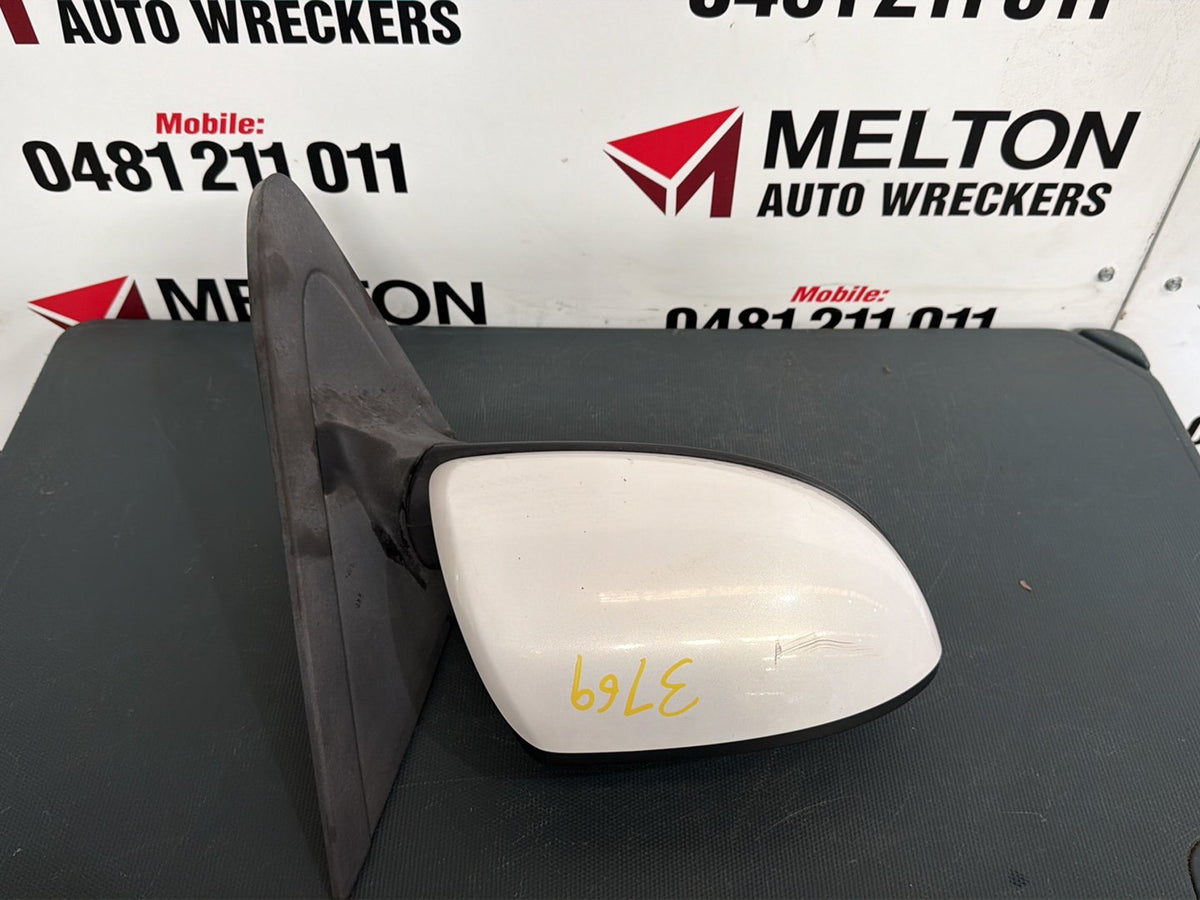 2010 Mazda Mazda3 BL - Right Door Mirror