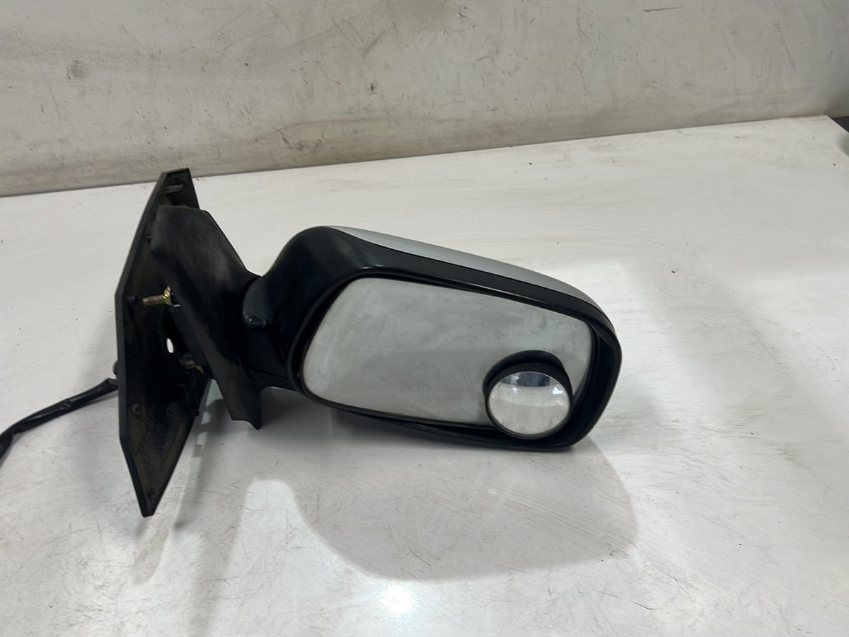 2004-2007 Toyota Corolla Right Door Mirror