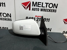 Sep 2005 to Mar 2008 - Mitsubishi 380 DB - Right Door Mirror - Electric Adjust