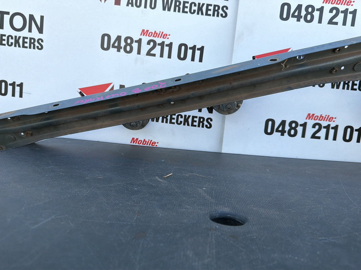 Nov 2006 to Sep 2009 - Mitsubishi Outlander ZG - Front Bumper Bar Reinforcement - Main Reinforcement